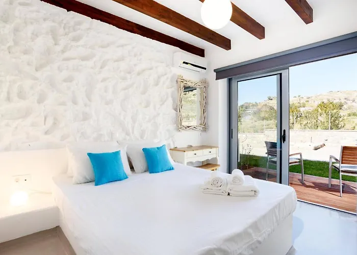 Dione Seastone By فيلة *