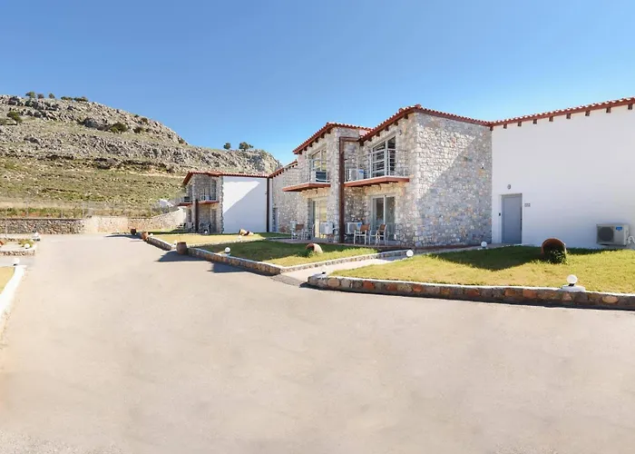 فيلة Dione Seastone By *