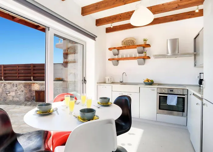 فيلة Dione Seastone By كوتاري