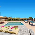 Villa Dione Seastone By