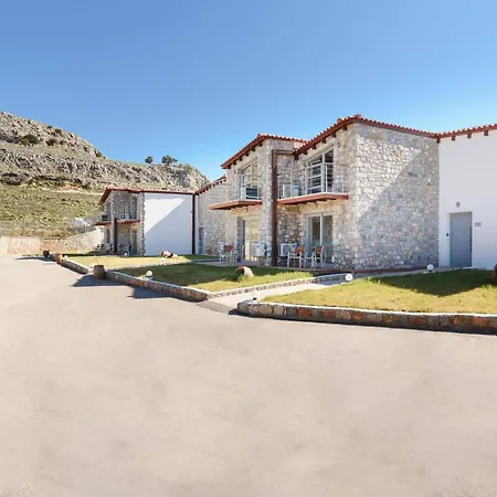 Villa Dione Seastone By *